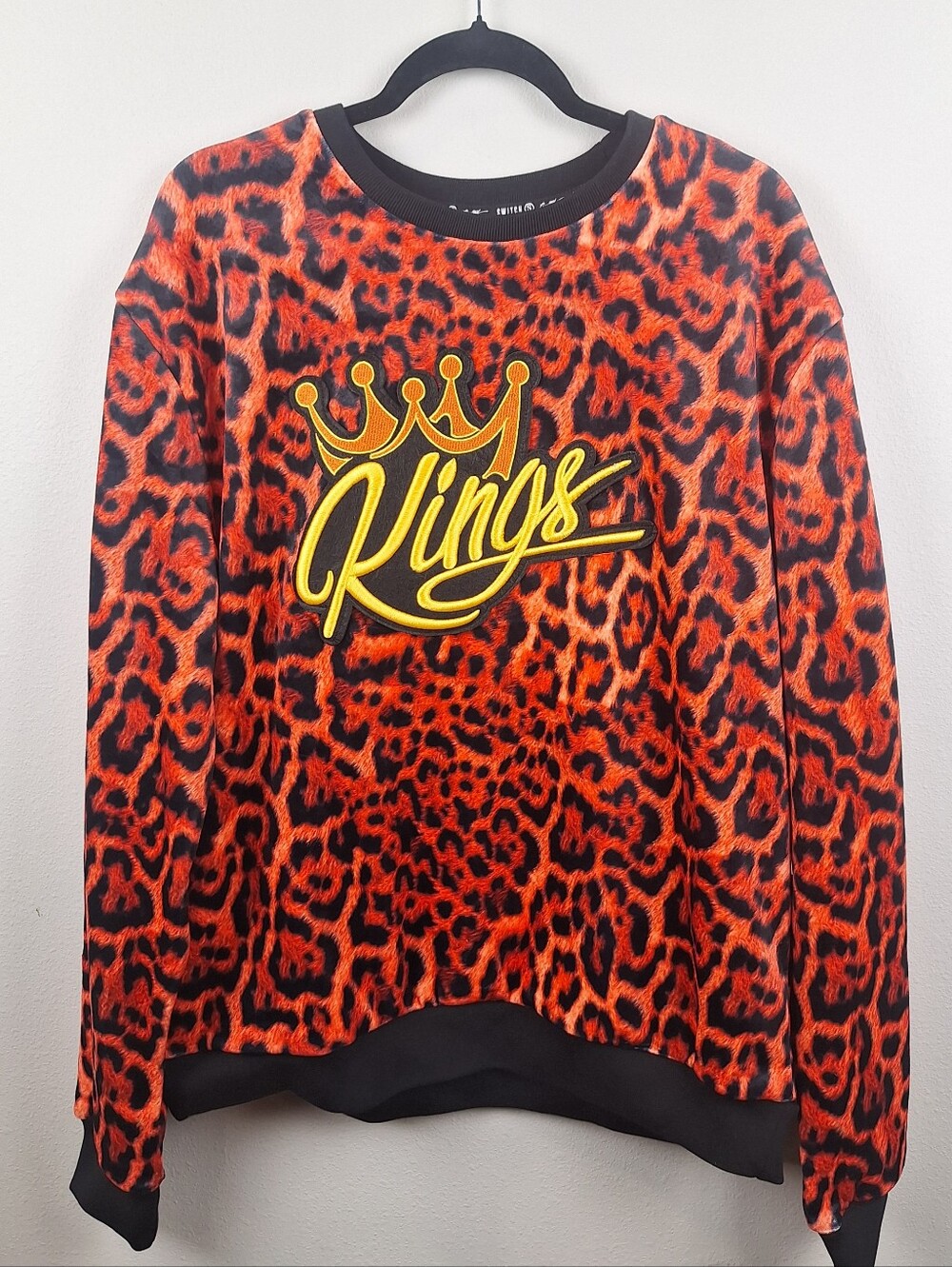NWT Switch Remarkable Animal Print Sweatshirt Size XL Style# SFO241